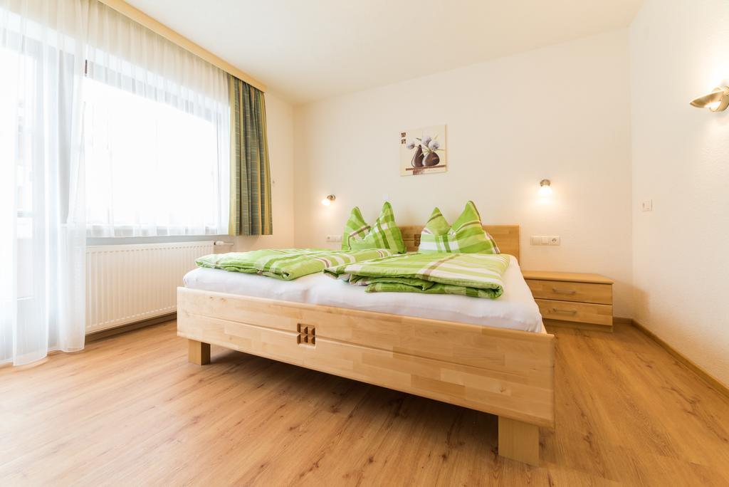 Apart Steiner Apartment Strass im Zillertal Luaran gambar